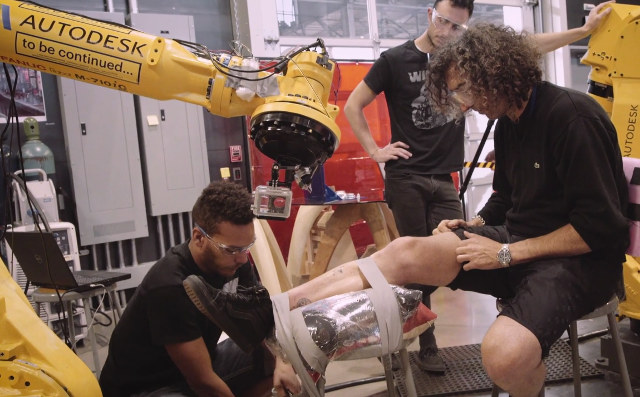 Worlds First Industrial Robot for Tattooing Humans