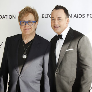 Elton John: ‘Lady Gaga bathes my sons ‘