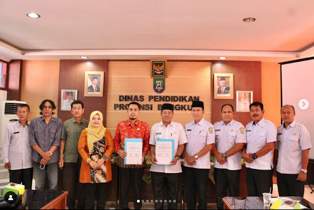 Penandatanganan MOU Antara Dikbud Provinsi Bengkulu dengan KPID