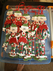 http://whimcees.blogspot.gr/2011/12/woyw-wednesday-candy-legs-elves.html