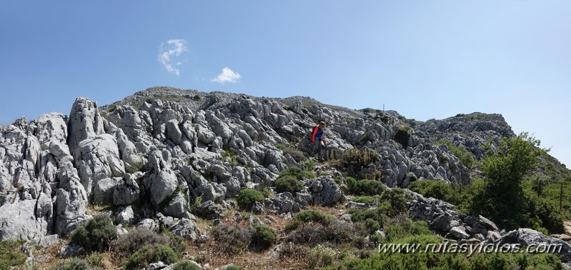 Subida al Martín Gil y Crestería de Sierra Blanquilla