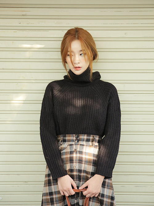 Classic Turtleneck Knit Top