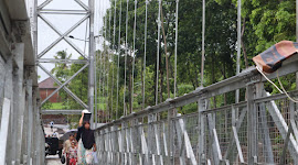 Sambut penuh Kegembiraan, Warga Dua Desa Tidak Lagi Lewati Jembatan Bambu