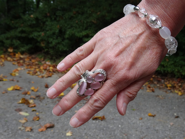 pink ring and stretch bracelet