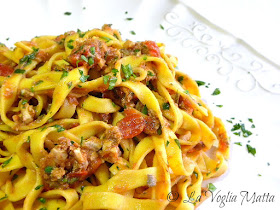 Tagliatelle al ragù di sardoni