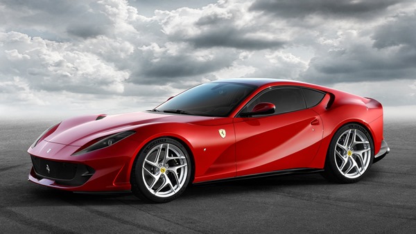 ferrari-812-superfast-2018-5k-wide-1600x900