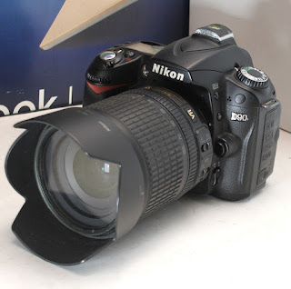 Jual Kamera DSLR Nikon D90 + Lensa 18-105mm