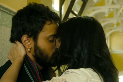 Matru Ki Bijlee Ka Mandola - Sexy scene, kiss, Imran khan and Anushka Sharma kiss