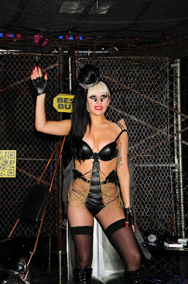 Hot Lady GaGa’ Sexiest Costume Pictures