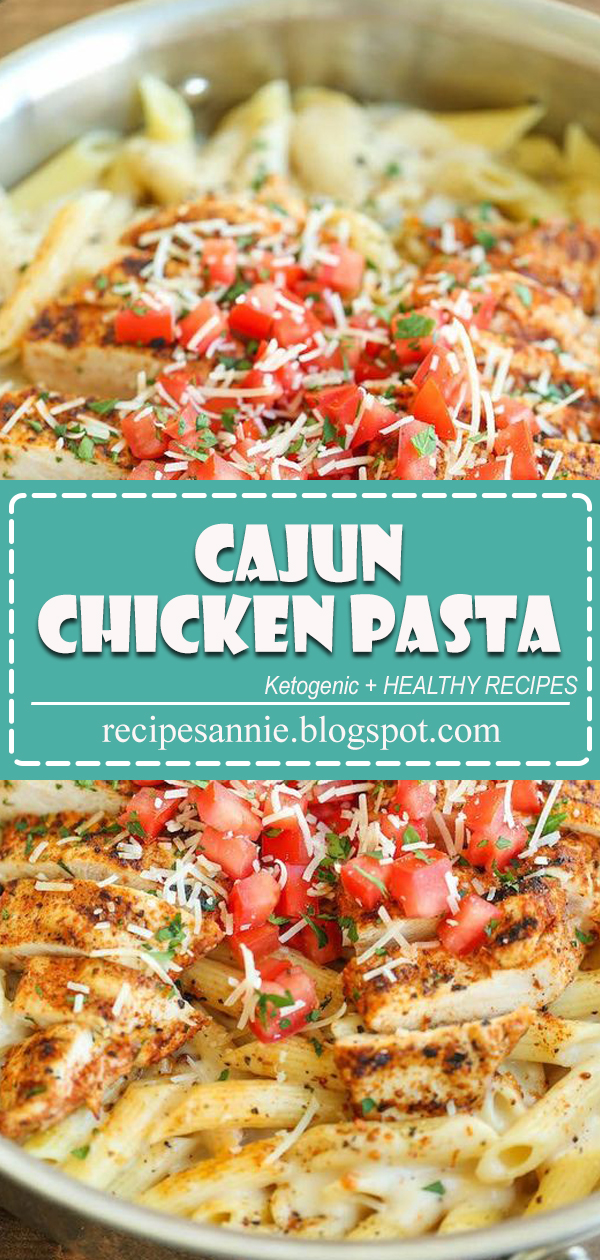 Cajun Chicken Pasta - Chili's copycat recipe made at home with an amazingly creamy melt-in-your-mouth alfredo sauce. And you know it tastes 10000x better!