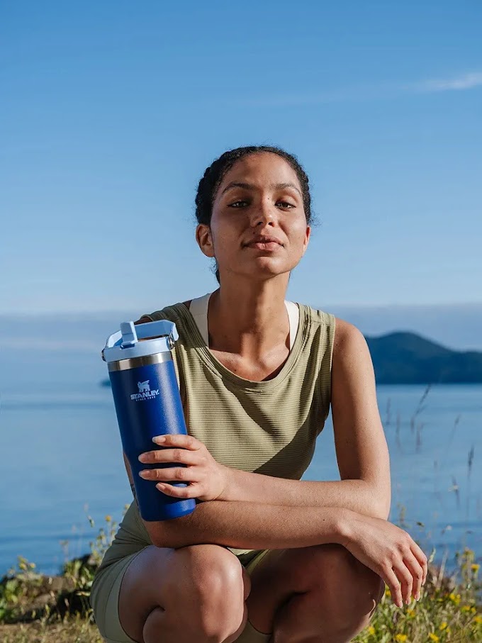 Quenching Your Thirst for Sustainability: Exploring the Eco-Friendly Marvel of the Stanlay Water Bottle. 