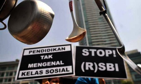 Mahkamah Konstitusi: SBI-RSBI Dibubarkan!