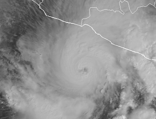 Live Webcam Acapulco, 2013, aktuell, Chiapas, Guerrero, Mexiko, Oaxaca, Oktober, Pazifische Hurrikansaison 2013, Raymond, Satellitenbild Satellitenbilder, Vorhersage Forecast Prognose, Hurrikan RAYMOND bei Mexiko