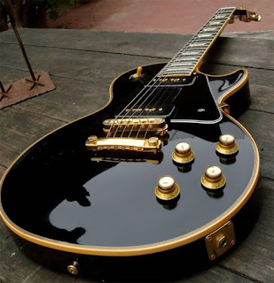  Gitar Listrik Custom