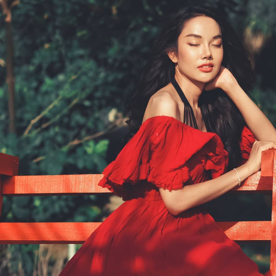 Thitapa Suwan – Most Beautiful Thai Trans Model in Red Dress Photoshoot