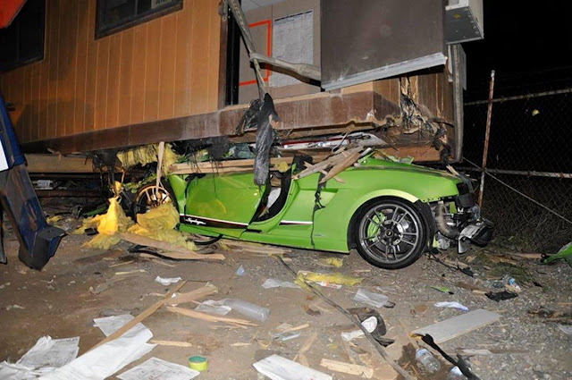 California driver slams Lamborghini into construction trailer, wrecking $235,000 car