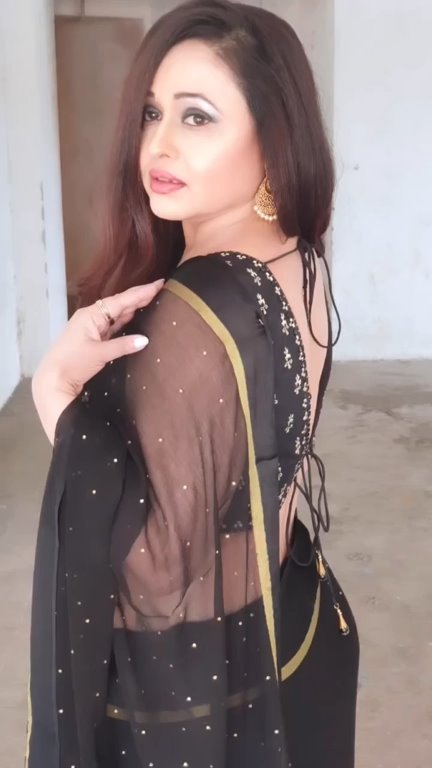 Sonalika Joshi madhvi bhabhi backless sheer black saree hot actress