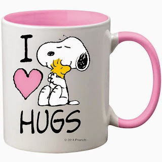 I Heart Hugs Snoopy Mug