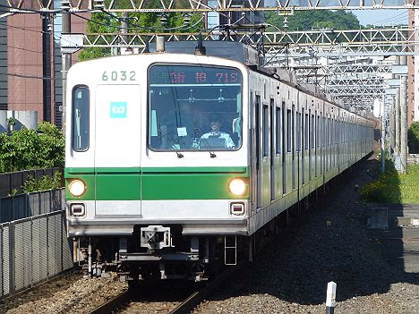 小田急電鉄 東京メトロ千代田線直通 多摩急行 柏行き2　6000系