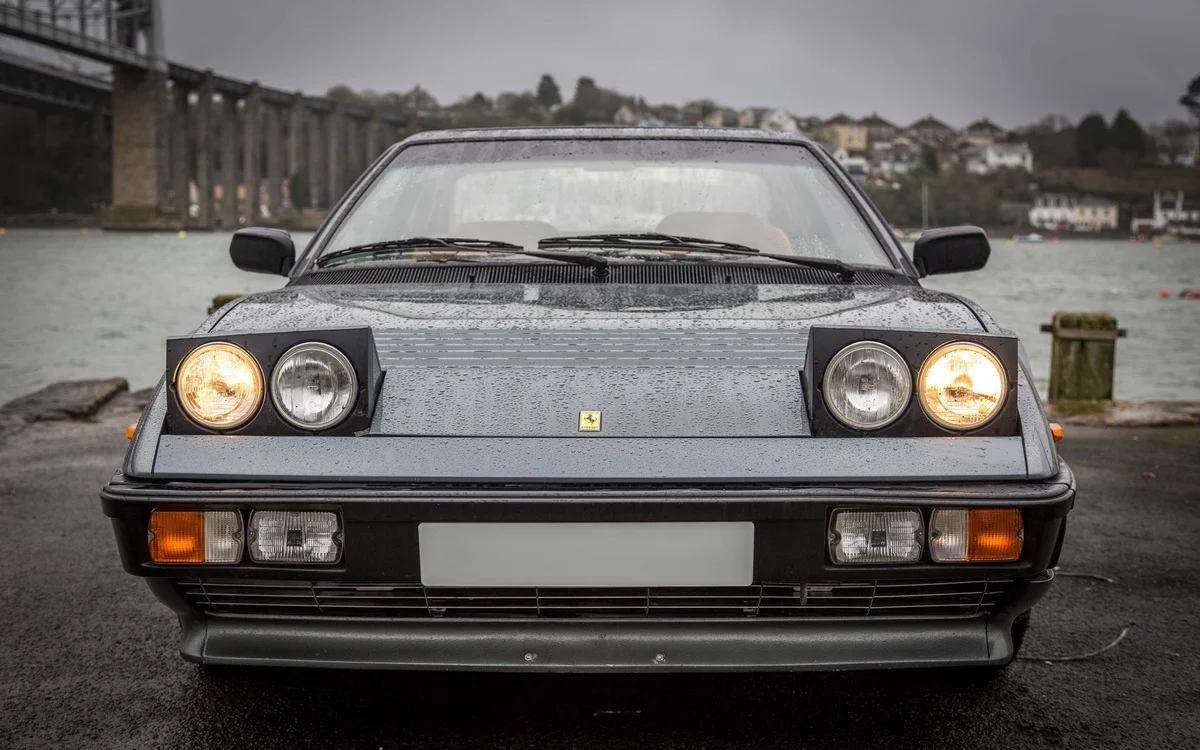 Ferrari Mondial QV 3.0 1985 - Xế cổ giá đẹp một thời của hãng xe Ý