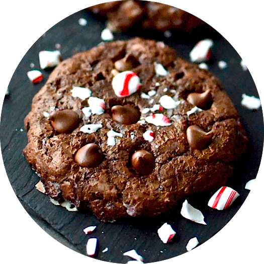 http://www.yammiesnoshery.com/2014/12/candy-cane-crunch-brownie-cookies.html