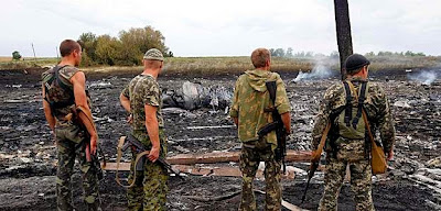 Pesawat Malaysia Airlines MH17 Jatuh di Ukraina