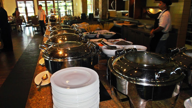 main course setup at the buffet of Crimson Resort and Spa in Mactan Cebu