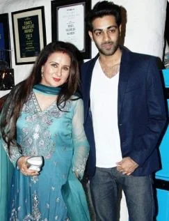 Poonam Dhillon  Family Husband Son Daughter Father Mother Marriage Photos Biography Profile.