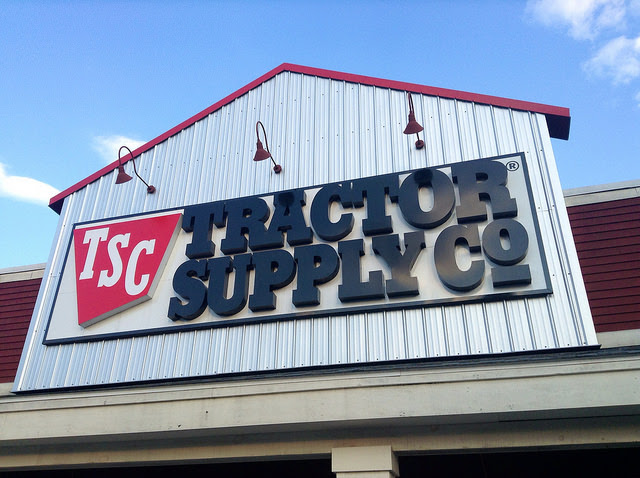 The facade of a Tractor Supply store