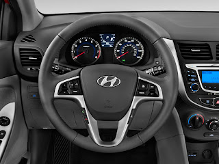 Hyundai Accent 2013