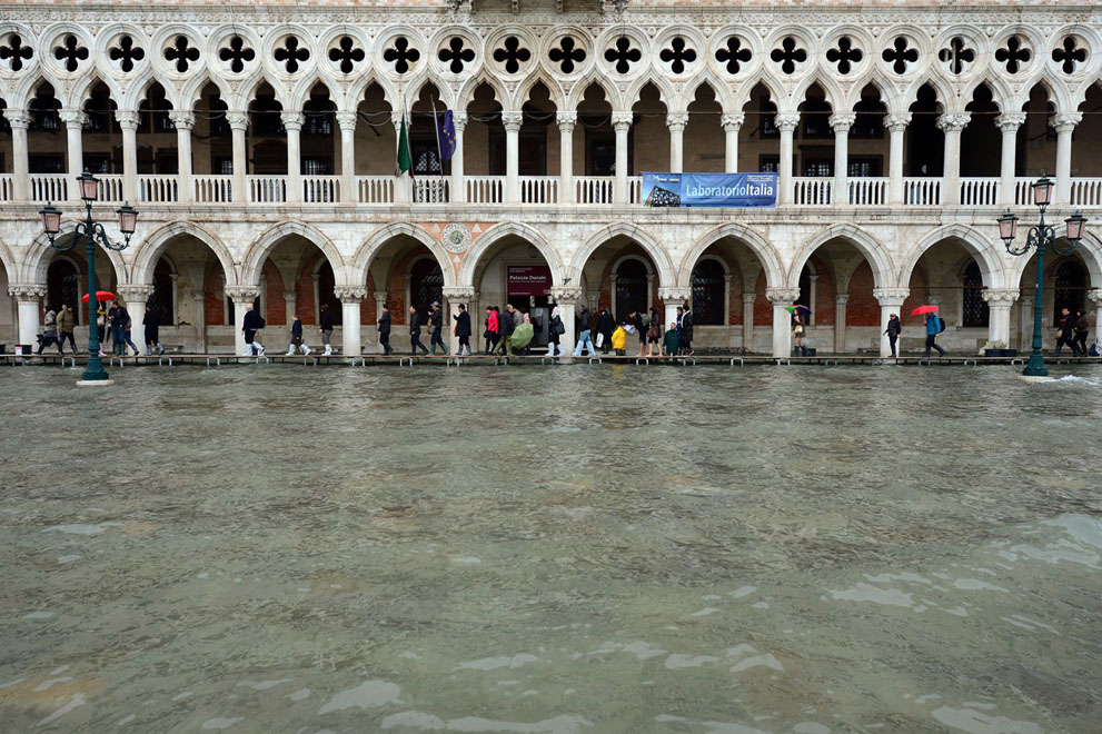 Dichisurile Ralucai Imagini Din Veneţia Inundată