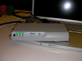 TV One CS-320 connecting MacBook PRO PC to video mixer