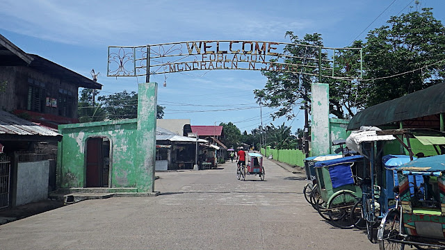 welcome arch at poblacion Mondragon, Northern Samar