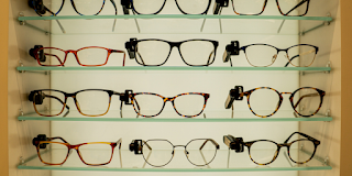 Jual-Kacamata-Anti-Radiasi-Banyak-Pilihan-Frame-Murah-085921402988