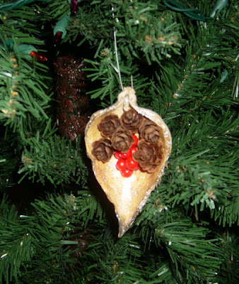 Milkweed pod ornaments 1