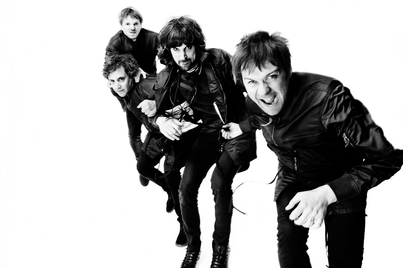 Discopop Directory: Kasabian cover Fancy - and it's a 10/10