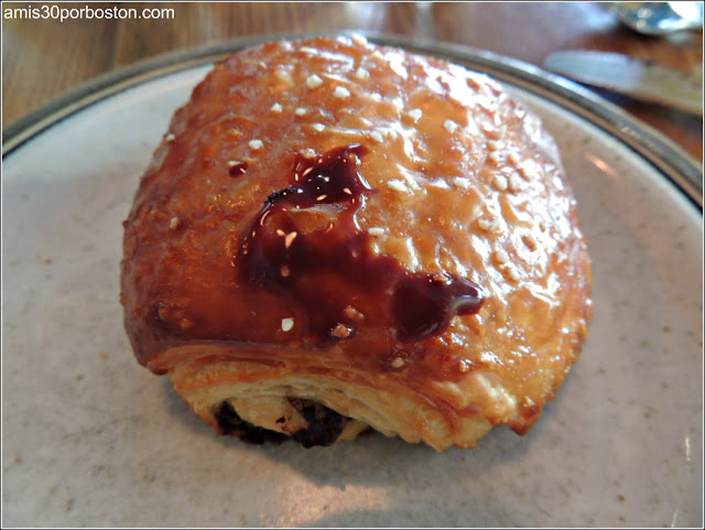 Brunch del Puritans & Company: Chocolate Pretzel Croissant