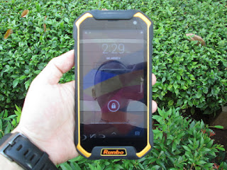 Hape Outdoor Runbo F1 Android 4G RAM 2GB Octacore IP67