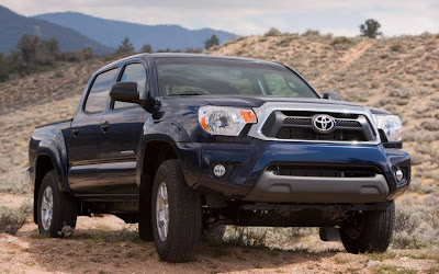 2012 Toyota Tacoma wallpaper 02