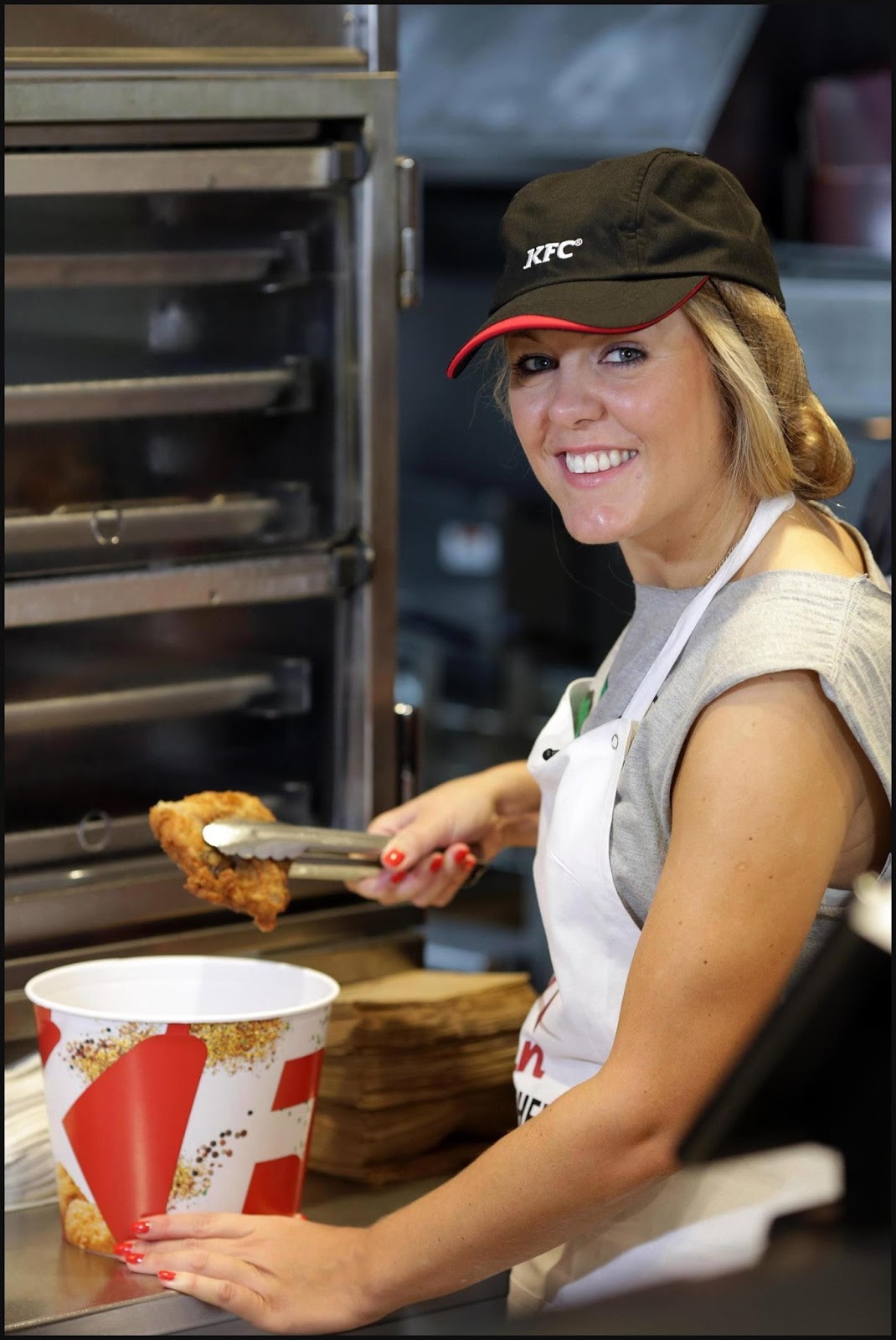 15 Kfc Kitchen We go behind the scenes to reveal what it is really like in a KFC Kfc,Kitchen 15 Kfc Kitchen We go behind the scenes to reveal what it is really like in a KFC Kfc,Kitchen