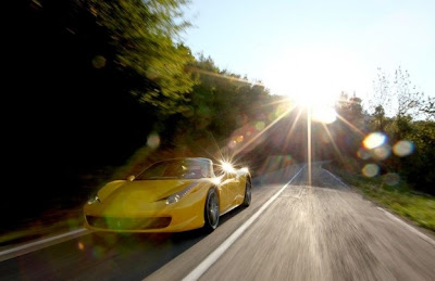 フェラーリ458 スパイダー　レビュー