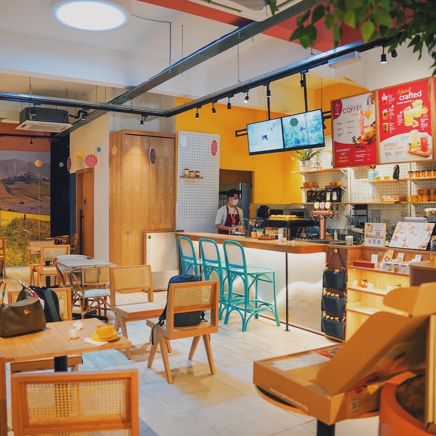 JUNGLE HOUSE TAMPIL DENGAN HONEY LIFESTYLE OUTLET, PERTAMA DI MALAYSIA!