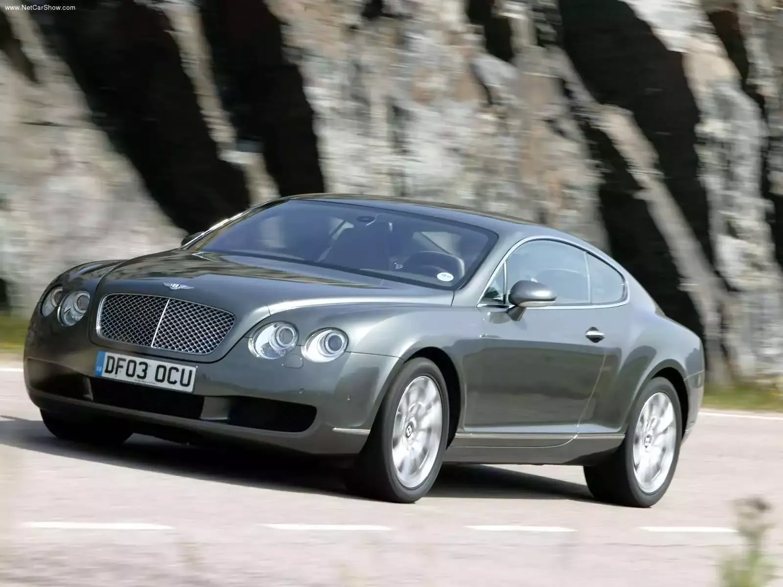 Hình ảnh xe ô tô Bentley Continental GT 2003 & nội ngoại thất