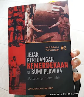 Review buku sejarah perjuangan kemerdekaan di bumi perwira
