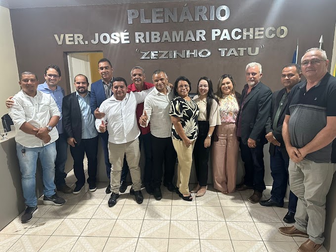  Joselandia Silva assume cadeira na Câmara Municipal de Parnarama em cerimônia prestigiada
