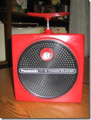 8 track 001