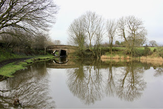 A winter's day on the towpath