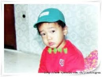 http://vietsukino.blogspot.com/2012/10/foto-masa-kecil-personil-super-junior.html