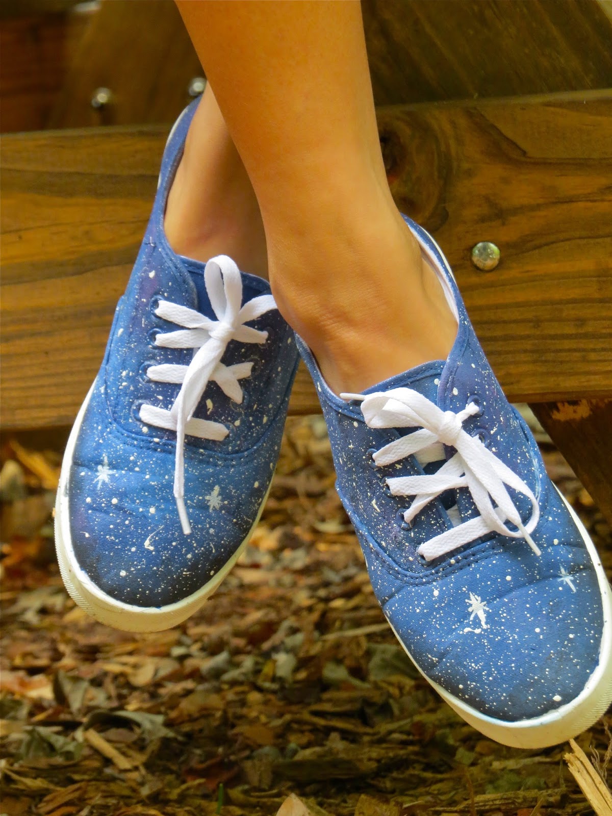 DIY_Galaxy_shoes