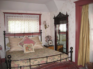 GHOST ALICE'S ROOM